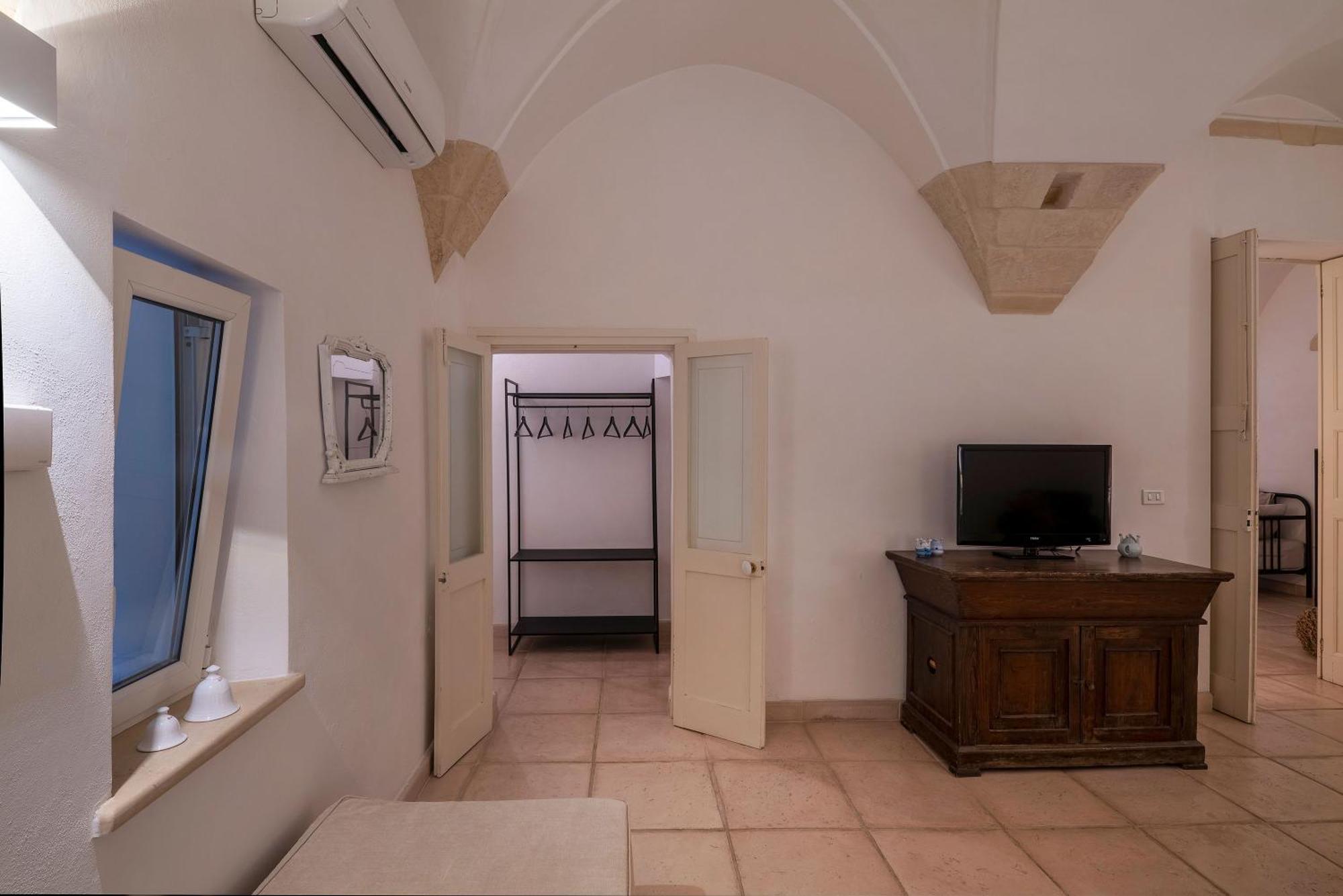 Corte Dei Romiti Apartment - Lecce Selection מראה חיצוני תמונה
